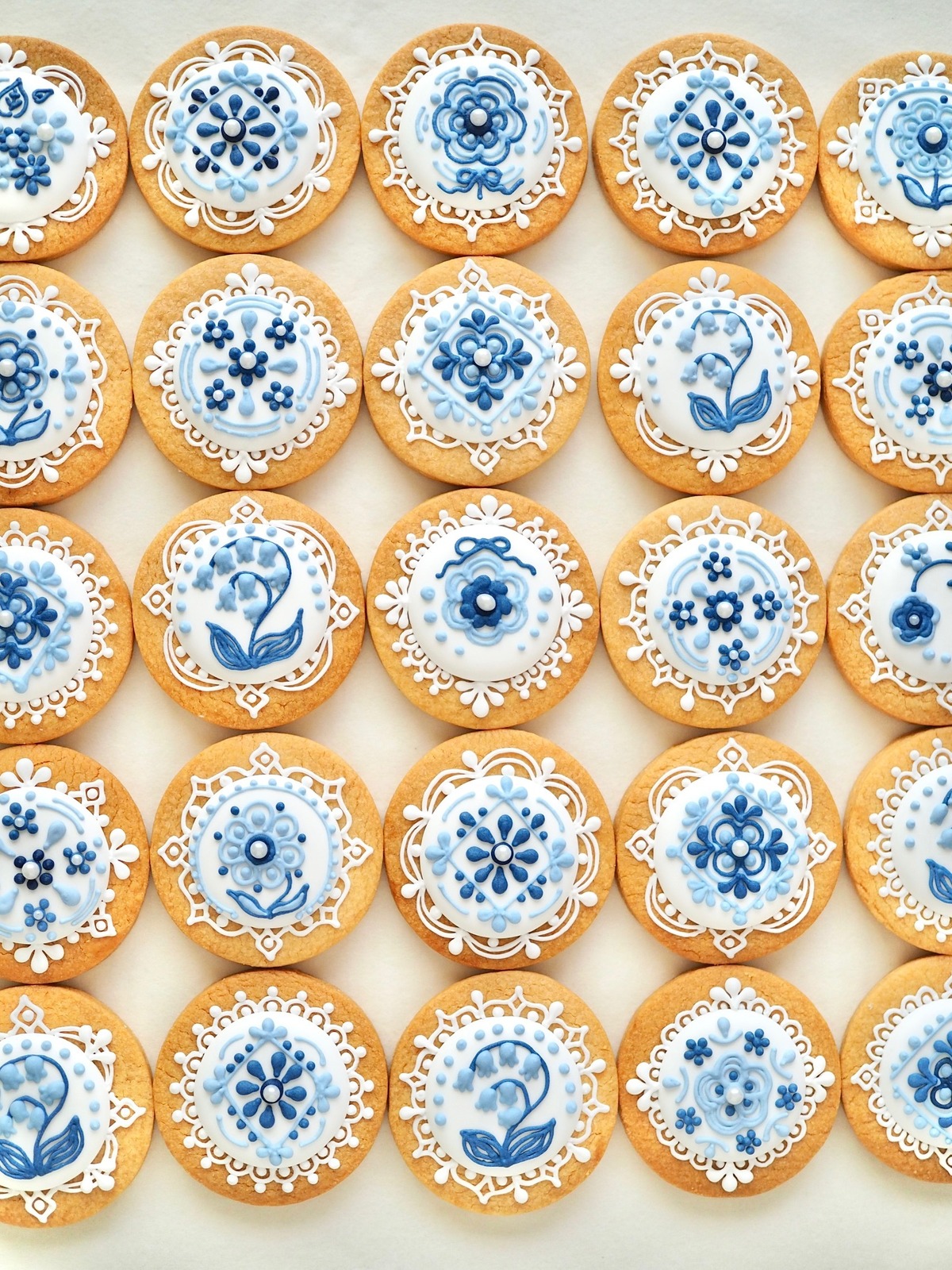 ブルーローズのレースサブレ【1枚入】プチギフト(クリアケース入り)