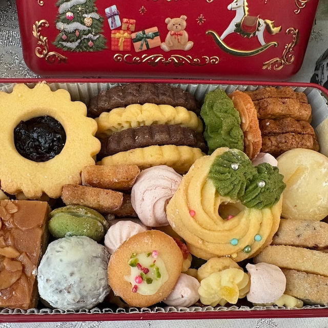 クリスマスクッキー缶※一個の販売