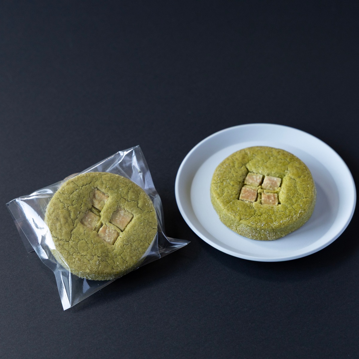 抹茶ホワイトチョコサブレ