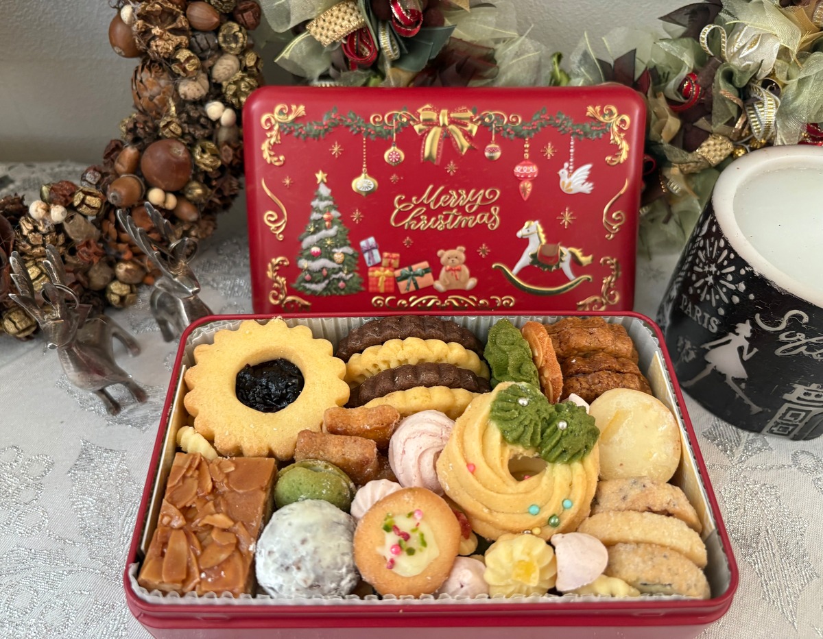 クリスマスクッキー缶※一個の販売