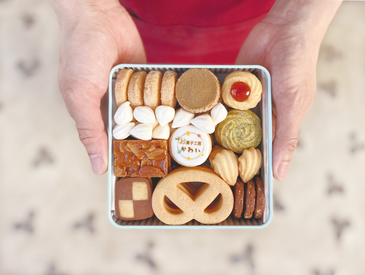 クッキー缶：次回販売未定